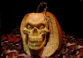 Happy Halloween with a Gourduous Display
