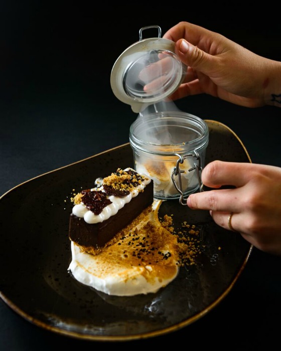 Outlook S'mores at the Envoy Hotel, Boston